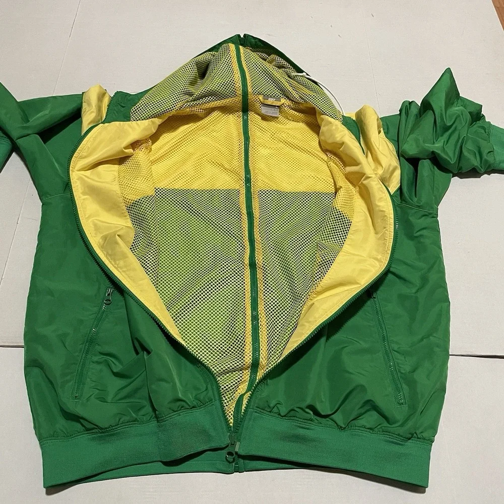Vintage Nike Brazil Green Yellow Hooded Windbreaker Jacket Mens Large Vents